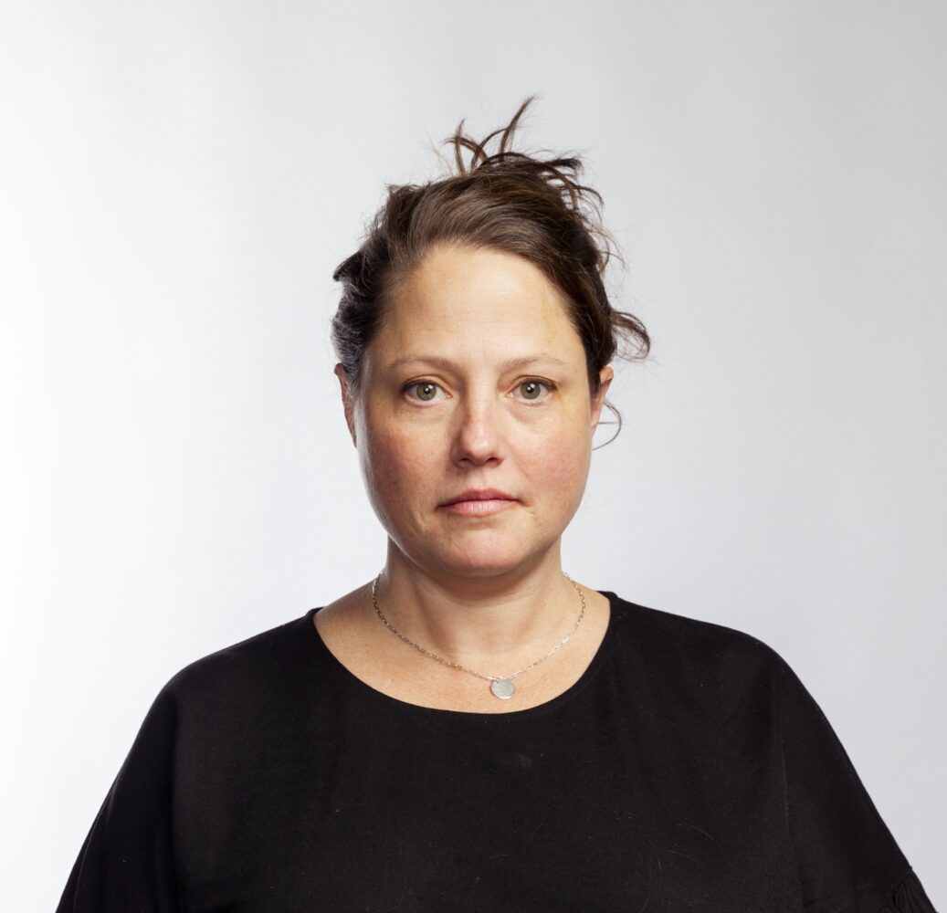 JM Australian Financial Review Smart Investor Editor Joanna Mather Headshot Dinkus of at North Sydney on July 25, 2023. Photo: Dominic Lorrimer